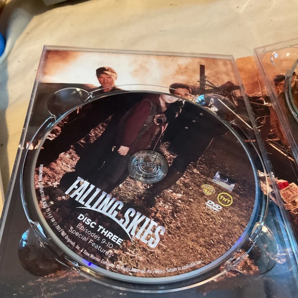 DVD’s (3) THE complete First Season of Falling Skies.  V29